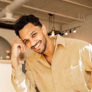 Meet your Posher, Corey